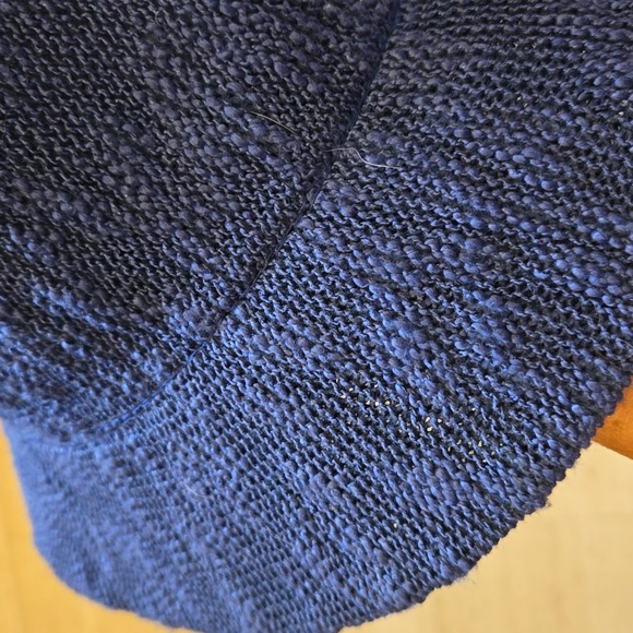 Steve Madden Packable and Stylish Dark Royal Blue Nubby Yarn Cloche Bucket Hat - Picture 5 of 8